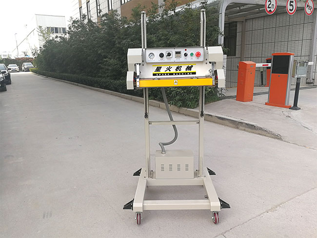 星火塑料袋小型封口機(jī)設(shè)備展示
